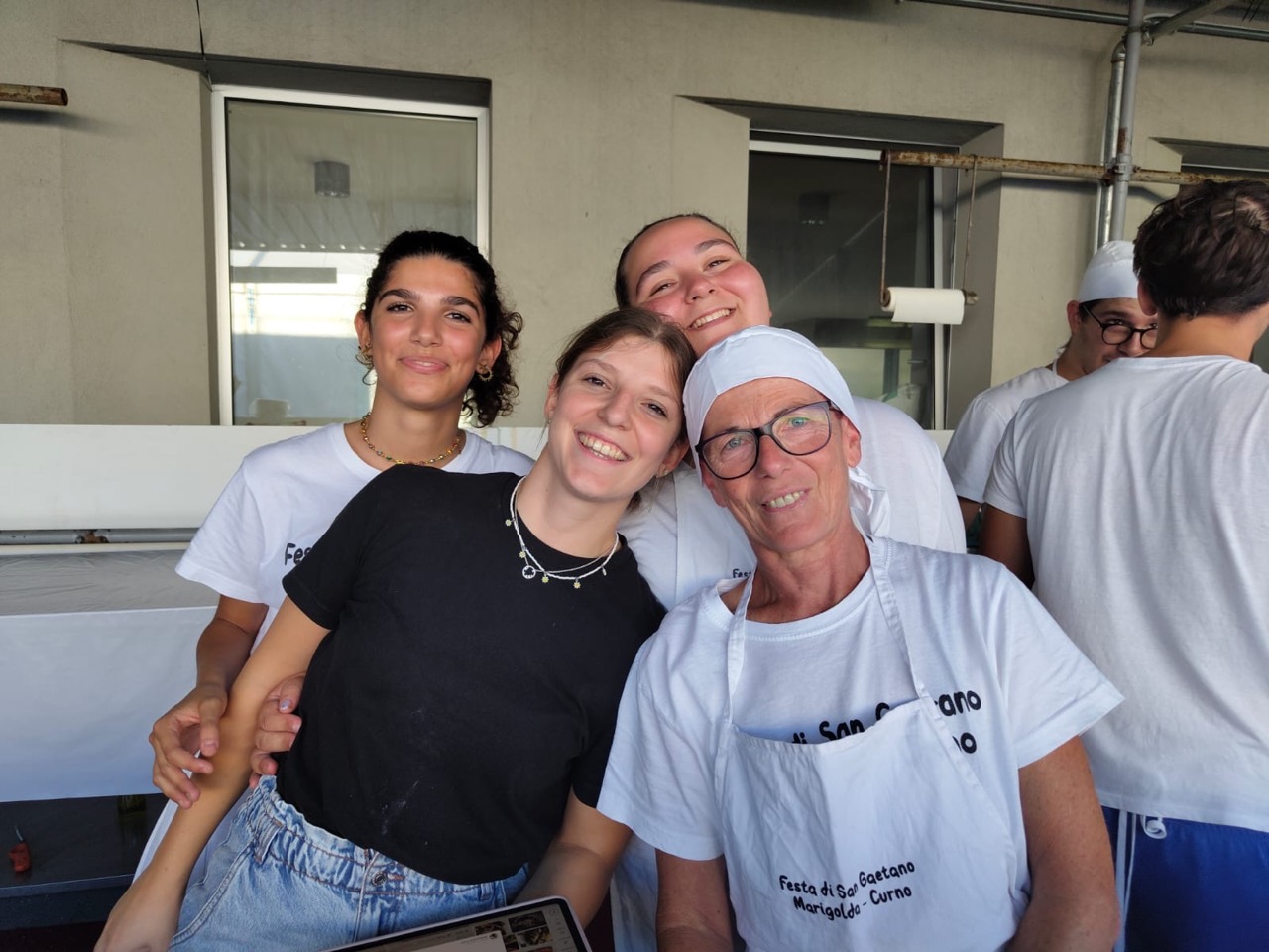 Persone alla festa